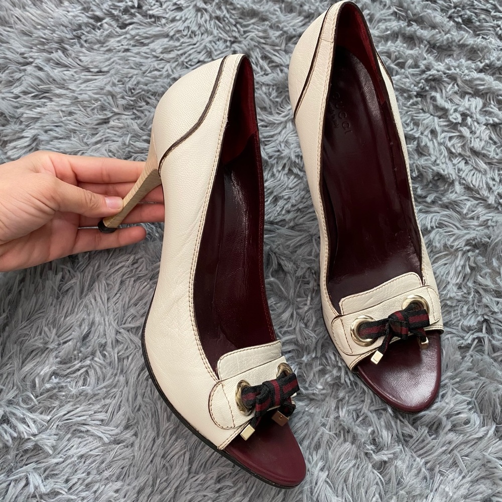 Gucci Guccissima Pep Toe Pumps